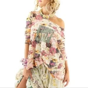 Magnolia Pearl Top 1139 Flower Child Applique Dylan T Shirt NWT NEVER Worn